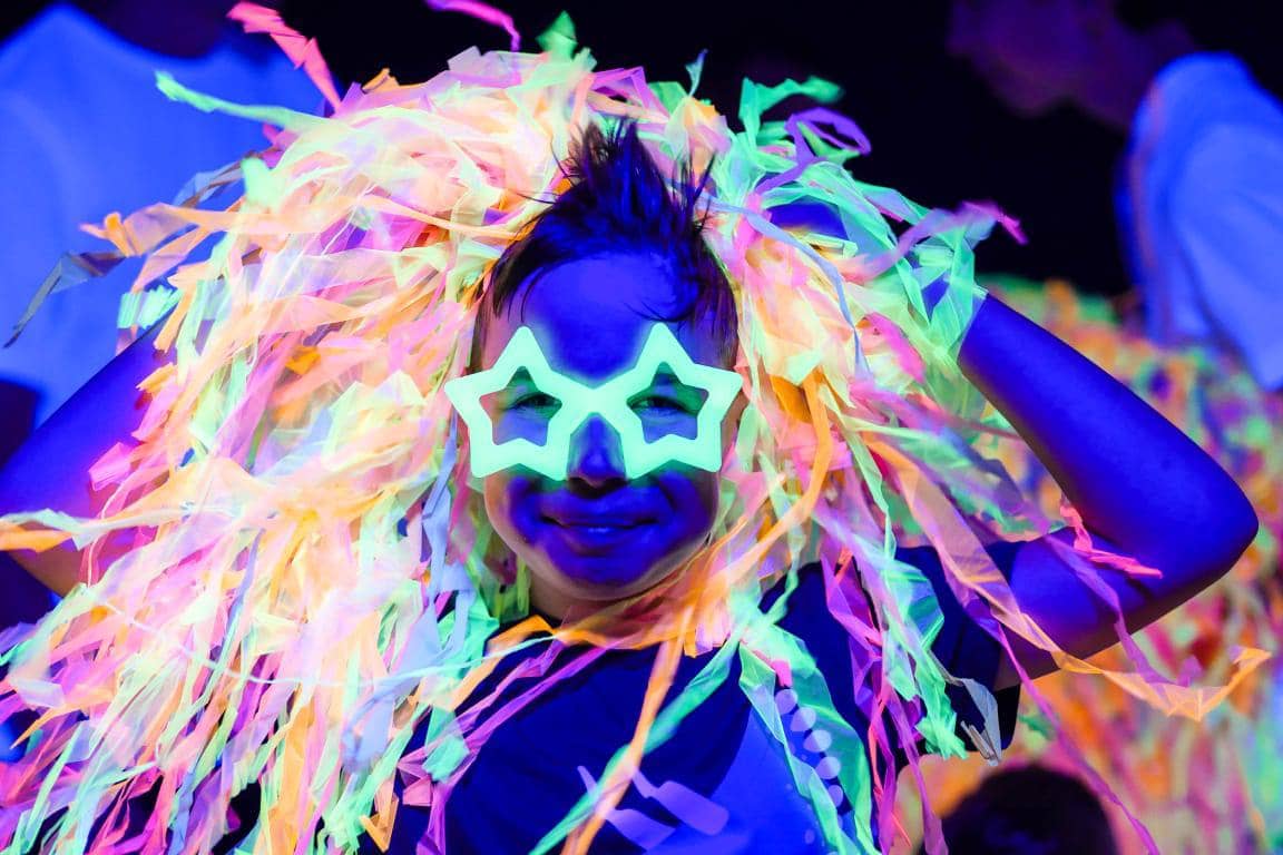 neon3